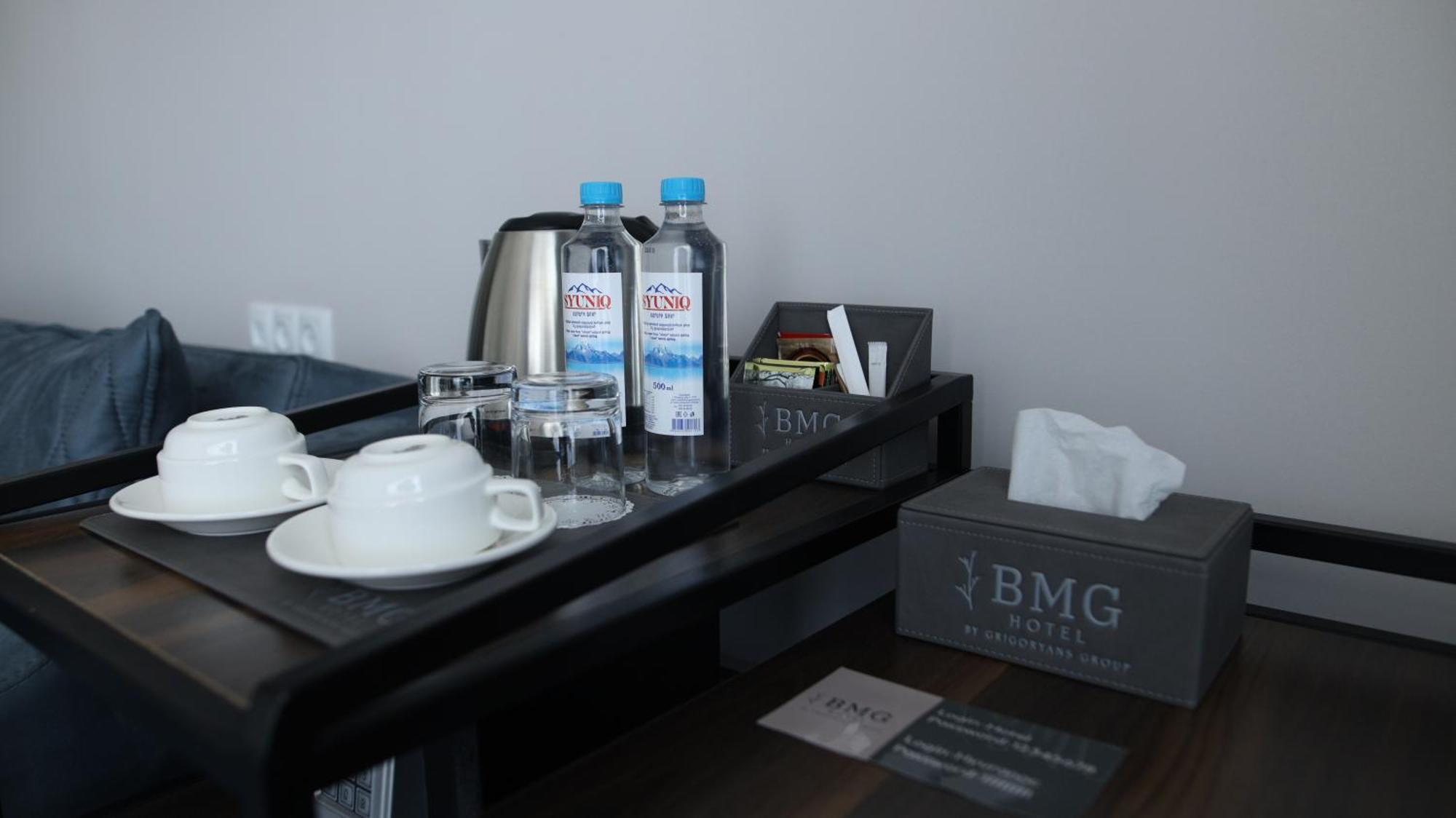 Bmg Hotel By Grigoryans Group Горис Екстериор снимка