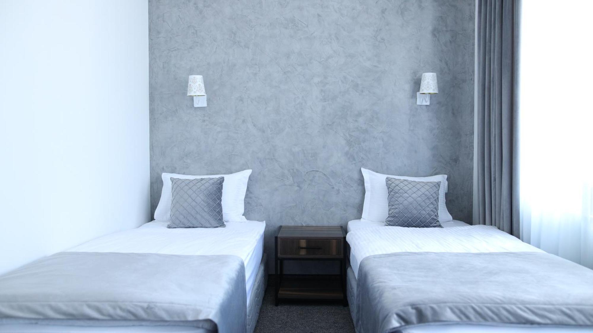 Bmg Hotel By Grigoryans Group Горис Екстериор снимка