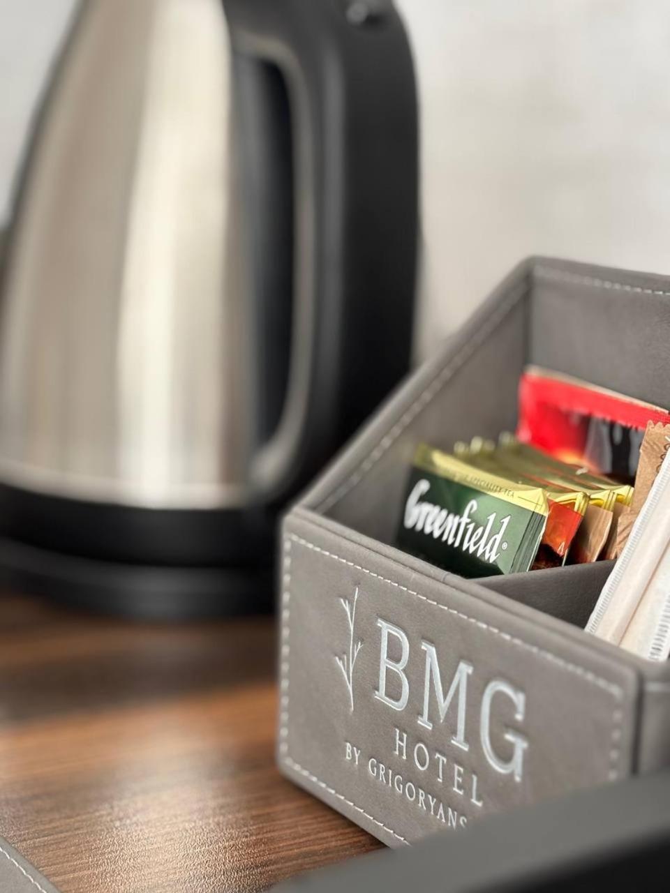 Bmg Hotel By Grigoryans Group Горис Екстериор снимка