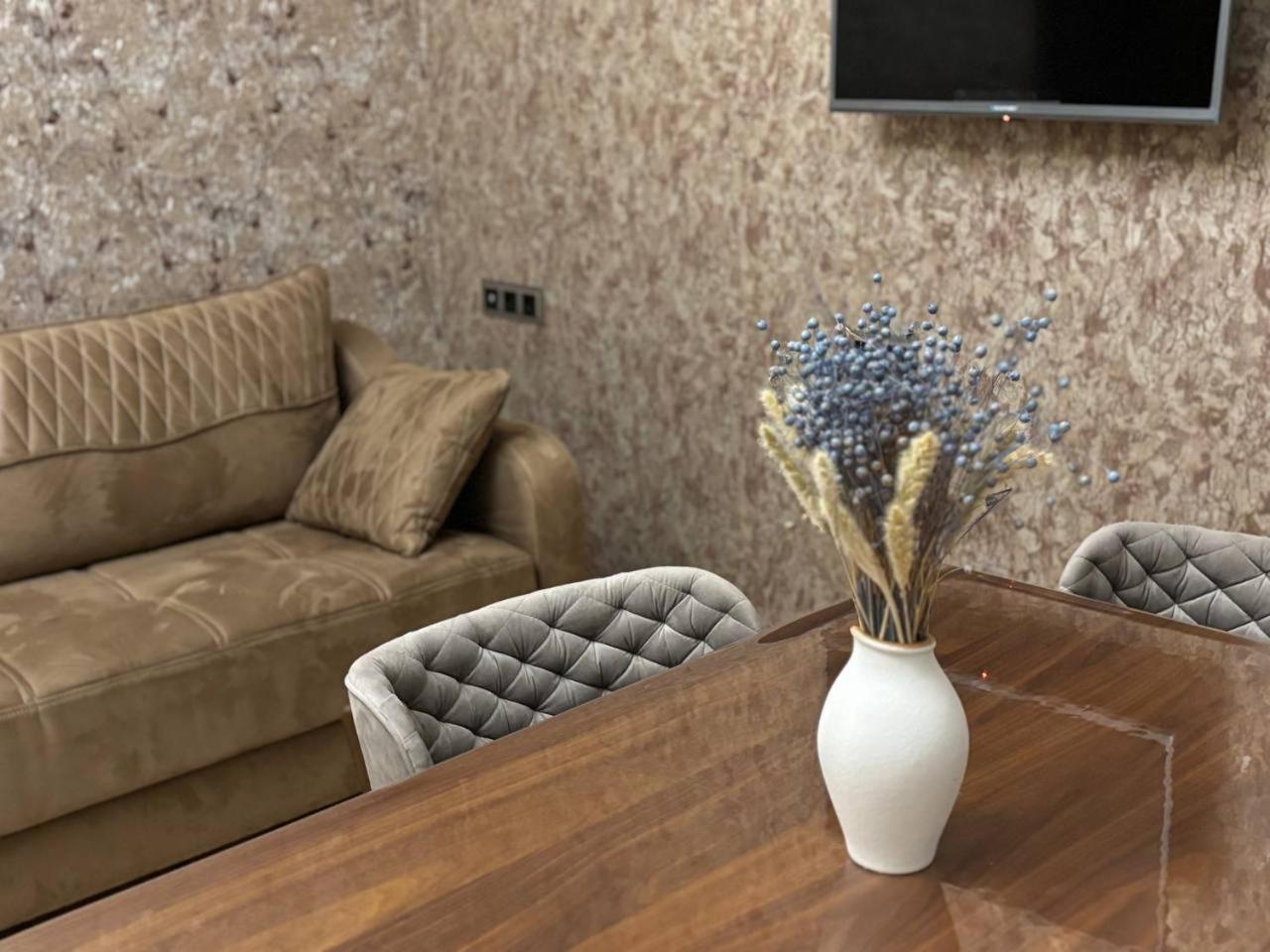 Bmg Hotel By Grigoryans Group Горис Екстериор снимка