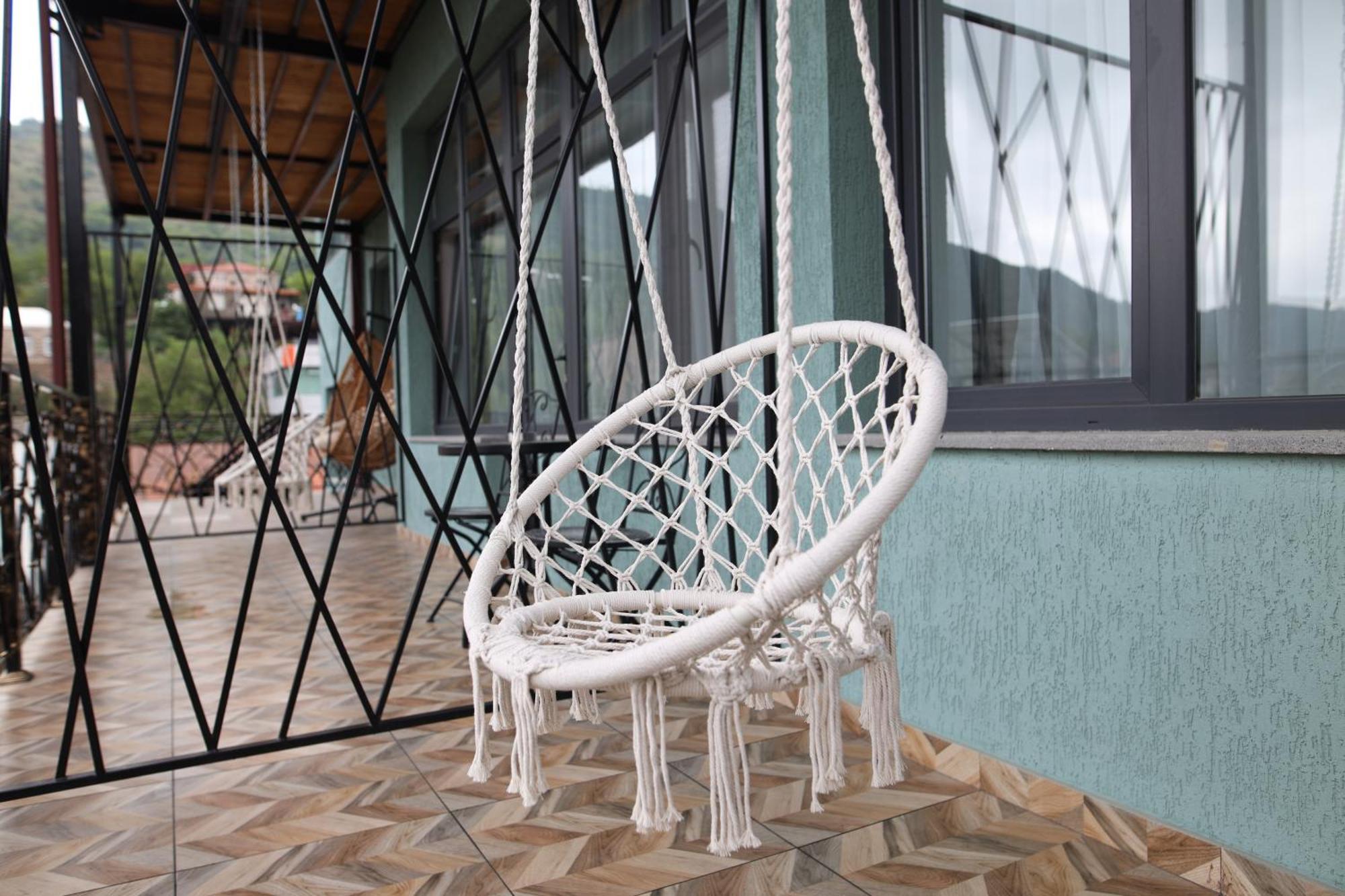 Bmg Hotel By Grigoryans Group Горис Екстериор снимка